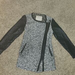 Cartonnier Heather Gray Knit Dress with Black Quilted Sleeves